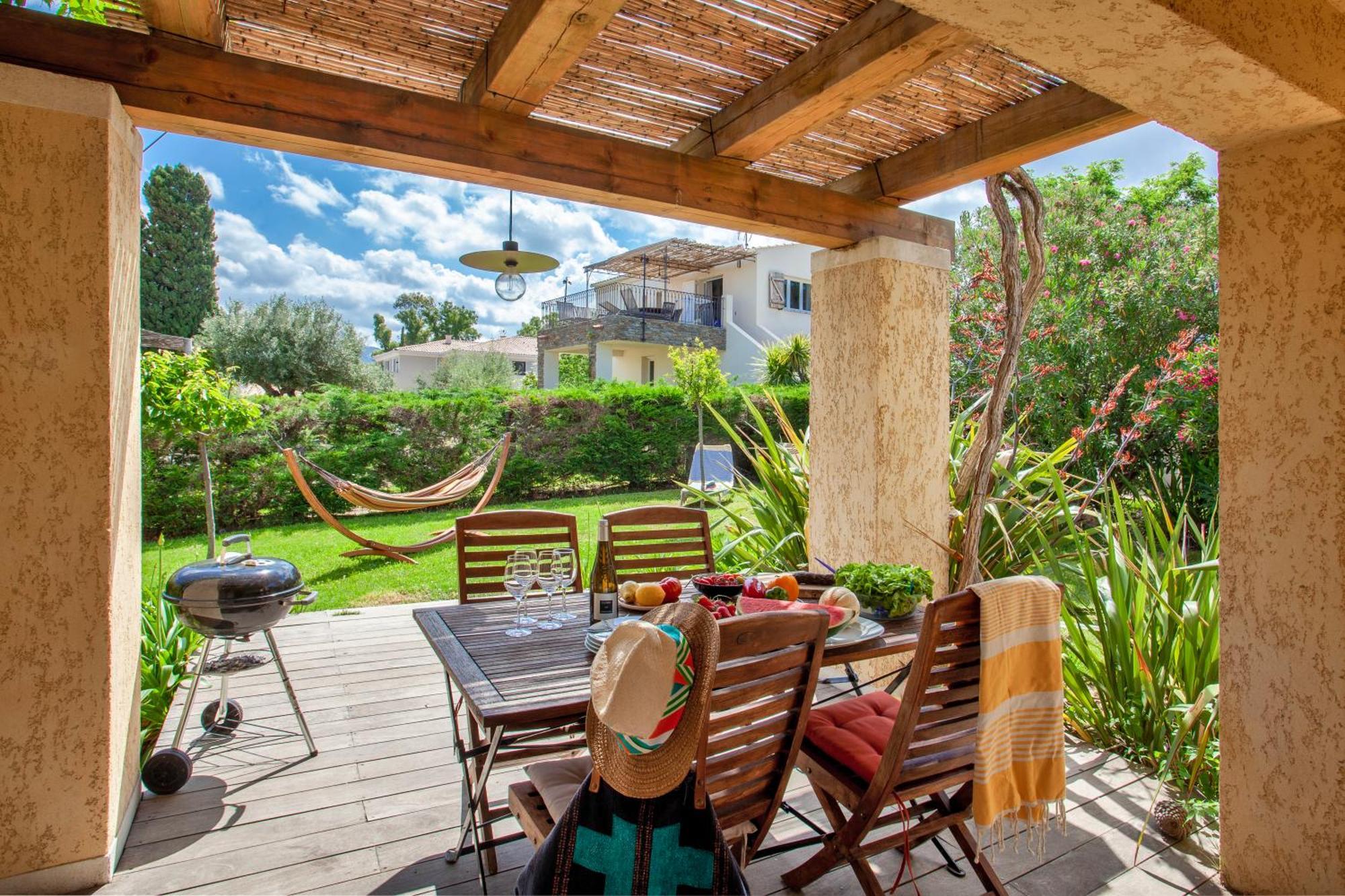 Residence Acquavital Кальви Экстерьер фото